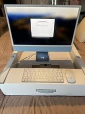 Image of Apple iMac 24" 512GB SSD Apple M1 3.20GHz 8GB 8-Core GPU Blue MGPL3B/A 2021