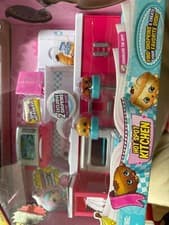 Image of *retired* *new* Shopkins Chef Club Hot Spot Kitchen Playset