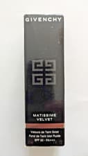 Image of Givenchy Matissime Velvet Radiant Mat Fluid Found. SPF20 - 30ml - 08 Mat Amber