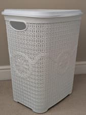 Image of 65L Large Plastic Laundry Basket Clothes Washing Bin Hamper Discoloured White