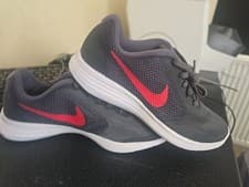 Image of Nike - Revolution  Black Gray Grey Universsity Red UK Size youth 4