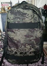 Image of New OAKLEY Men's Smart Khaki Green Camouflage Lightweight Logo Detail Backpack