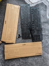 Image of 4X USB Wired Keyboard, QWERTY Layout 2X LOGITECH K120, KENSINGTON AND AMAZON