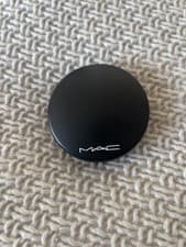 Image of MAC mineralize skinfinish natural powder shade light