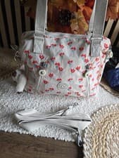 Image of Kipling Medium Handbag Art Flowers Shoulder Bag 