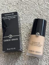 Image of Giorgio Armani Luminous Silk Perfect Glow Flawless Foundation - 6.5 - 1 fl oz