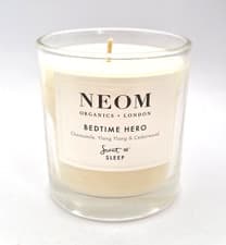 Image of 🩷 NEOM Bedtime Hero Scent To Sleep Candle 185g, Chamomile Ylang Ylang Cedarwood