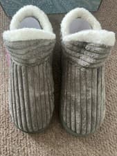 Image of Comfy Women Slippers