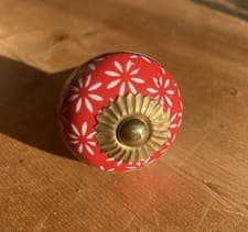 Image of Ceramic Door Knobs. Cupboard Pull Handle Colourful (Set of 2). Red white pattern