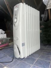 Image of RS PRO Oil Filled Radiators 1500W/2000W 220-240V White Brand New