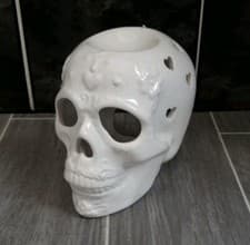 Image of NEW Ceramic Sugar SKULL Oil Wax Melts Burner / Tea Light Holder 💀🕯🔥