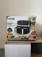 Image of Tower 9L Dual Basket Air Fryer with Smart Finish, 2600W, 10 Presets, Black