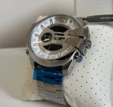 Image of MEN'S DIESEL DZ4648 MEGA CHIEF SILVER TONE ANALOG/DIGITAL S/STEEL WATCH