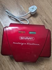 Image of Smart Retro Nostalgia Electric Mini Cupcake Maker - new.