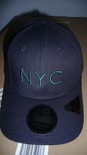 Image of New Era 9FIFTY New York Black Curved Peak Hat Baseball Cap STRETCH S/M
