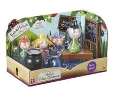 Image of Ben & Holly's Little Kingdom Hollys Potion Classroom  Set Brand New & Sealed