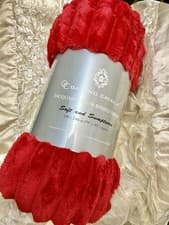 Image of Absolutely Gorgeous Red Blanket Throw 200cm X 240cm Large Double Size Brand New