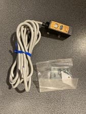 Image of Omron Diffuse Photoelectric Sensor, 0 -100 mm Detection Range Brand New, In Uk
