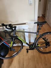 Image of Pinnacle Laterite 1 Road bike Grey medium w/ SKS Raceblade Pro mudguards RRP£450