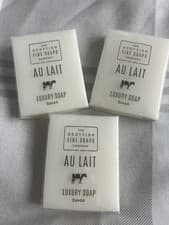 Image of Scottish Fine Soaps Au Lait Guest Soaps 10 x 25g individually Wrapped