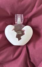 Image of Ariana Grande Cloud Perfumę