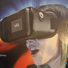 Image of GOJI GVRBK17C Universal 3D Virtual Reality Headset (N3)