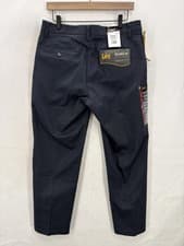 Image of Lee Chino Pants Mens 32x30 Navy Total Freedom Relaxed Fit Wrinkle Resistant NWT