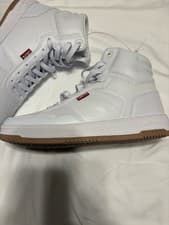 Image of Levi's Men's Sneakers Size 7 White Canvas NWT