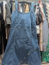 Image of Girls Aged 12 BNWT Guess Blue Wash Stretch Denim Dress