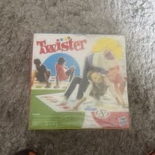 Image of Hasbro Twister The Classic Game - 98831