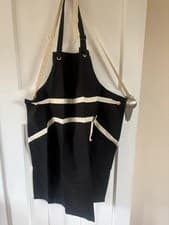 Image of Le Creuset Apron