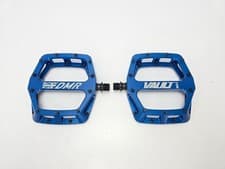 Image of DMR Vault Max Extra Large Flat Pedals for MTB Cycling in Hyper Blue