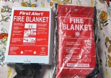 Image of Fire blanket extinguisher x 2 first alert
