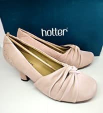 Image of Ladies Hotter Powder Pink Vintage style suede UK 5.5 EU 38.5 US 7.5 WIDE FIT. 