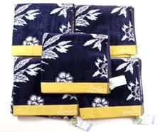 Image of JOULES COUNTRY CRITTERS 100% COTTON BATHROOM BATH TOWEL - NAVY - 70x130 CM