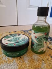 Image of The Body Shop - Winter Jasmine Bundle - Shower Gel and Body Butter