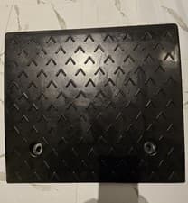 Image of Nisorpa 15cm Height Kerb Ramps for Cars, Rubber Curb Ramp 47.5x40x15cm