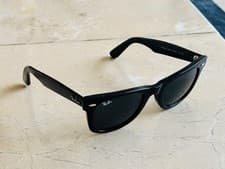 Image of Ray-Ban Wayfarer Sunglasses Black Frame Grey Lens
