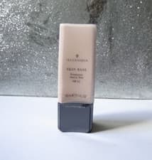 Image of Illamasqua Skin Base Foundation Shade SB 02 30ml Full Size New Sealed Unboxed