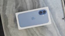 Image of Apple iPhone 17 Brand New and Sealed iOS 6.3" 256GB Mist Blue