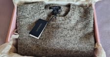 Image of ** NEW** GANT CREWNECK SWEATER, Size L , knitted, 100% Lambswool