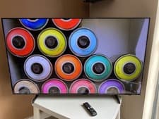 Image of SAMSUNG 55" U8000F CRYSTAL UHD 4K SMART TV (2025) WITH BOX, REMOTE & STANDS NEW