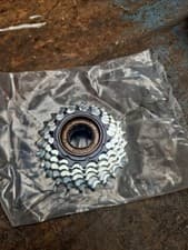 Image of Sunrace Rear Freewheel R4 14-24T 6-Speed Gears Screw-On