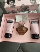Image of One Direction Our Moment Eau De Parfum 100ml Gift Set 150ml Body Lotion & Gel