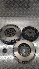 Image of LuK 600008400 Clutch Kit Fits CITROEN PEUGEOT - MISSING SCREWS