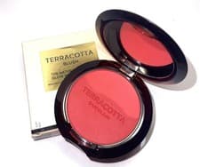 Image of Guerlain Terracotta Blush The Natural Healthy Glow Powder Blush 06 Deep Red