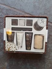 Image of Grace Cole Spa Gift Set Warm Vanilla Bath Body Wash Cream Set Brand New Sealed