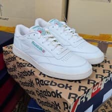 Image of Reebok Classics Club C 85 TV Trainers Shoes Unisex - Off White - Retro Sneakers