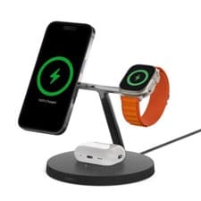 Image of Belkin BOOST CHARGE PRO MagSafe 3-in-1 Charging Stand - Apple - Refurbished
