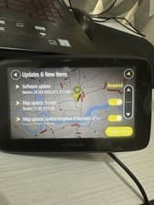 Image of Tom Tom Esential 5 SAT Nav lifetime Maps And Traffic